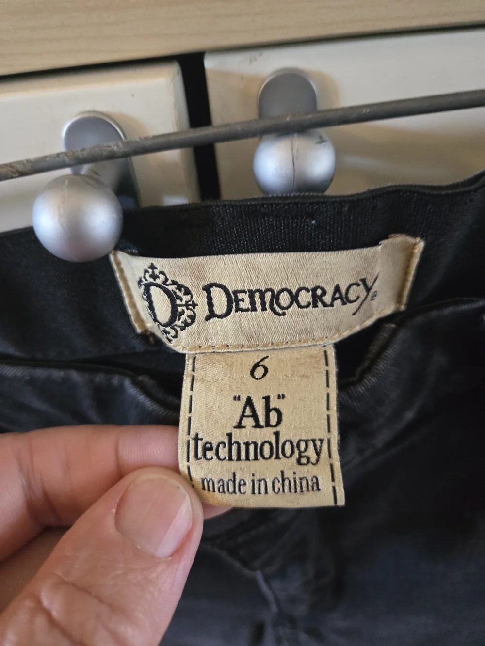 Democracy Black Skinny Jeans - Picture 2 of 4